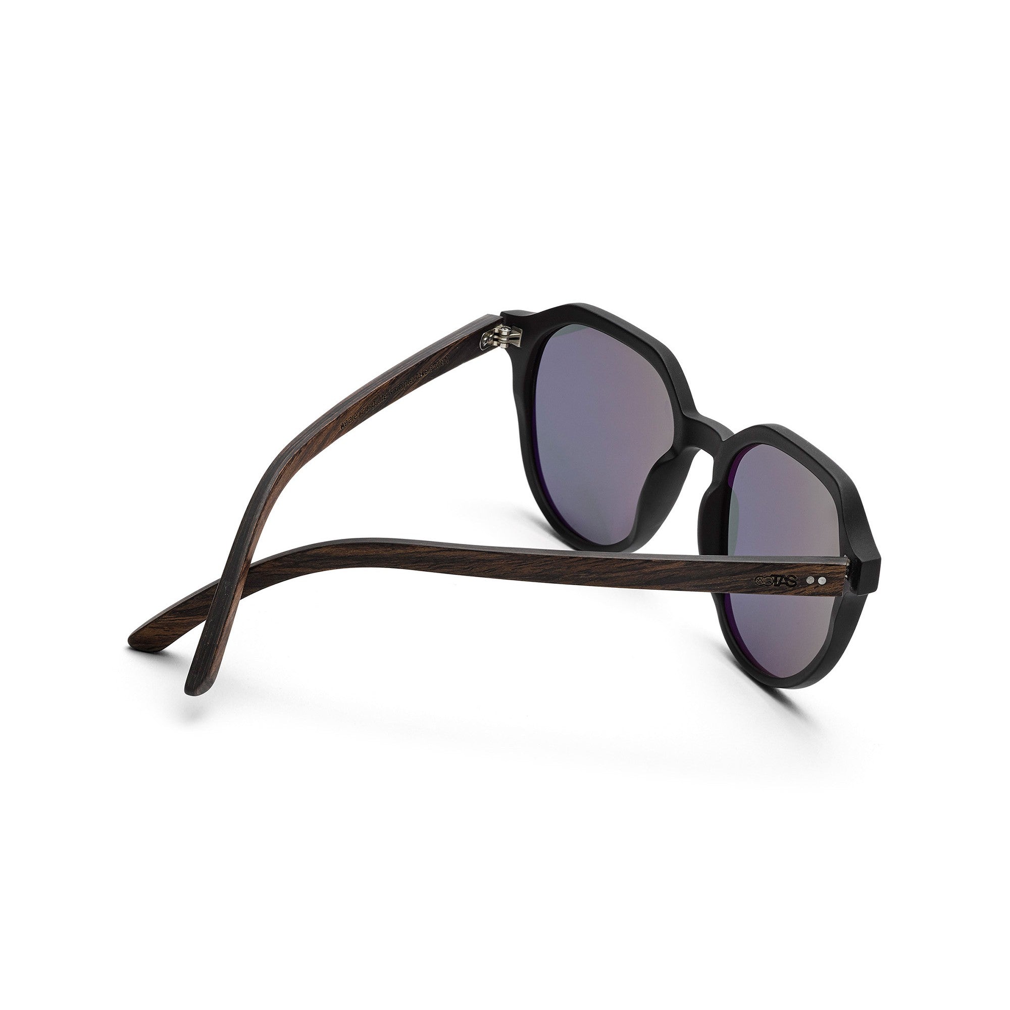 Ferguson: Walnussholz I Polarized