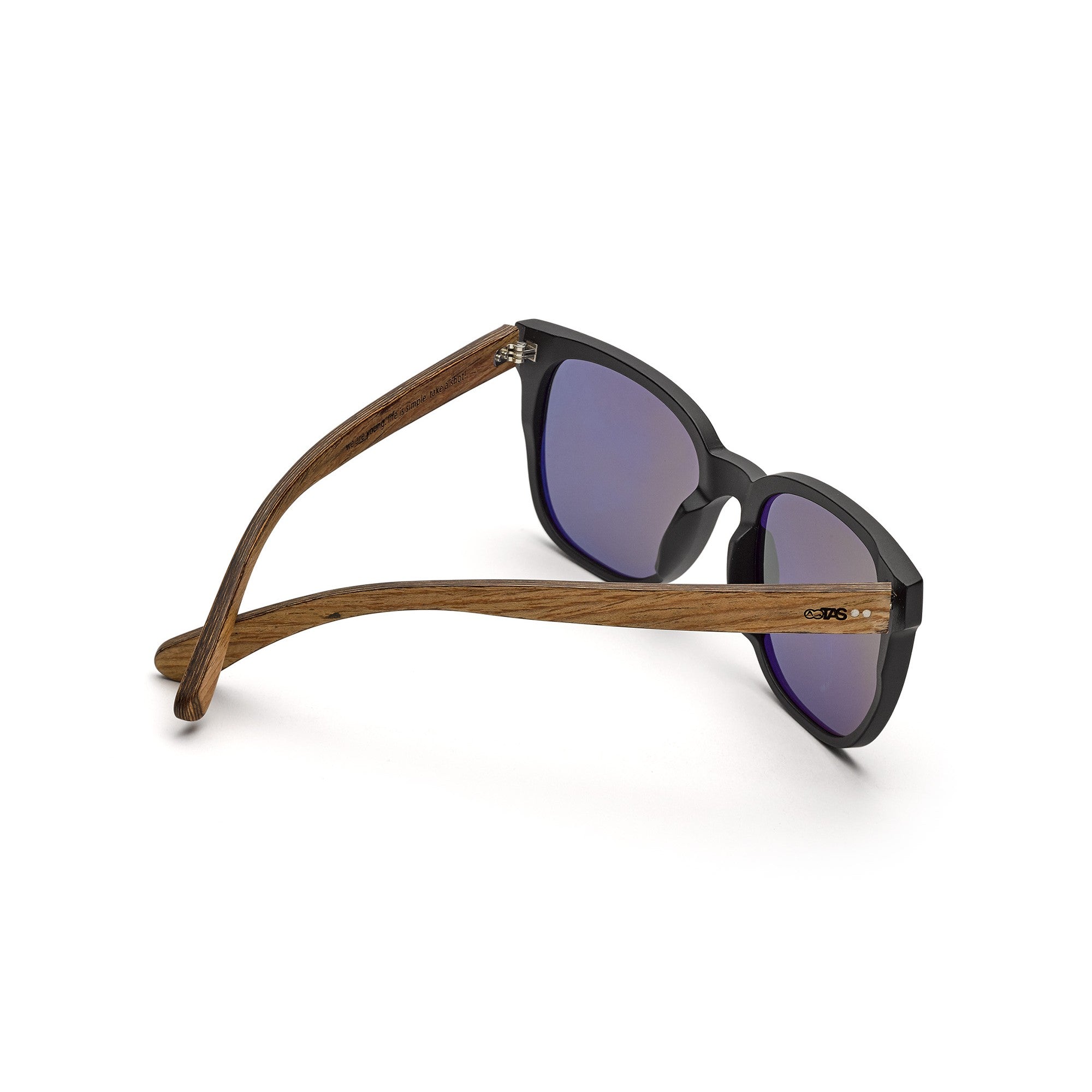 Filch: Kirschholz I Polarized