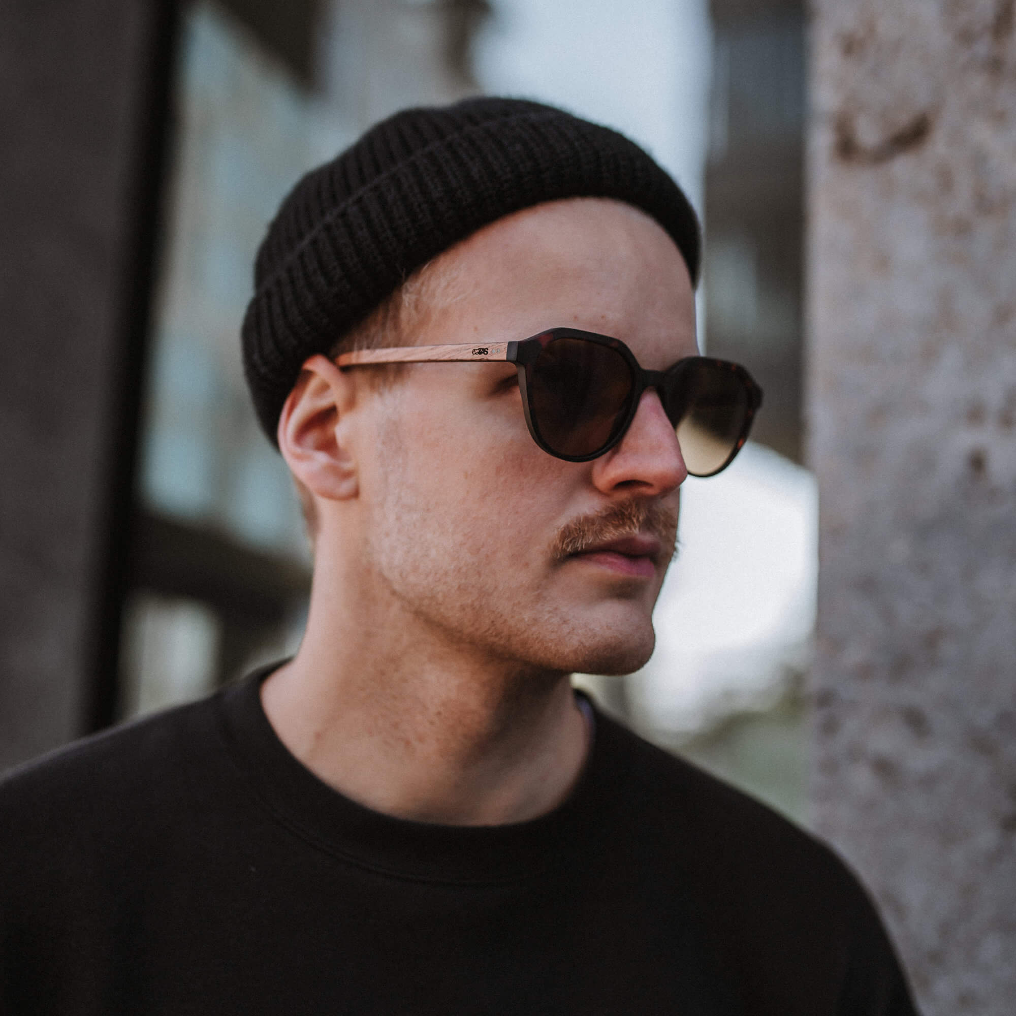 Francis: Kirschholz I Polarized
