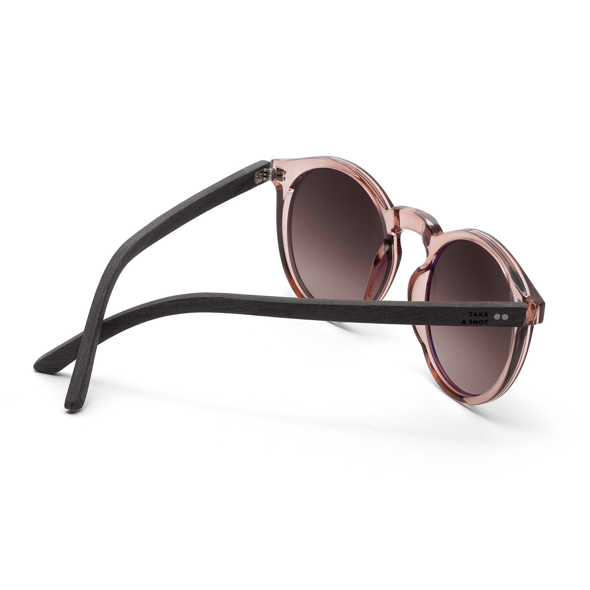 Lola: Walnussholz I Polarized