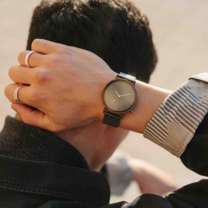 Vernon: Walnussholz - Mesh Gunmetal 42mm