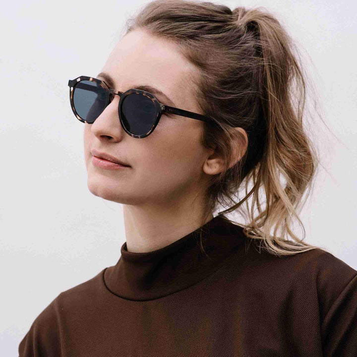 Salma: Walnussholz