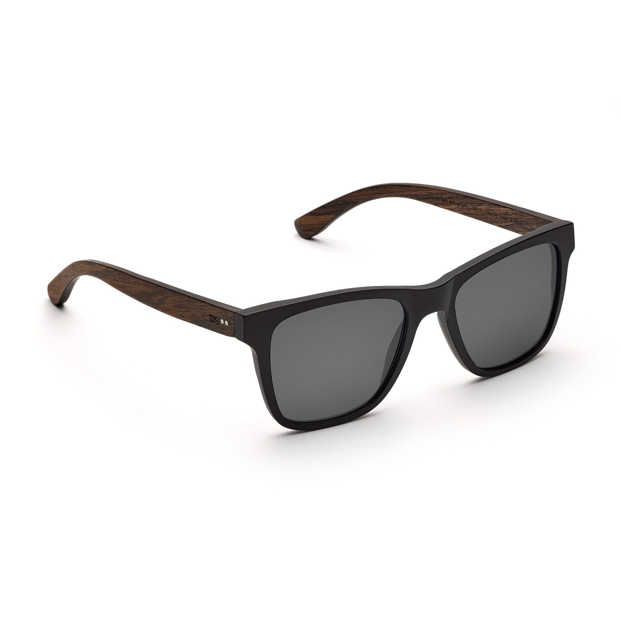 Iron Heinrich - schwarze Holz-Sonnenbrille im Wayfarer-Stil von TAKE A SHOT