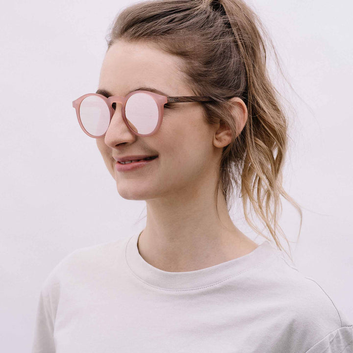 Molly: Walnussholz