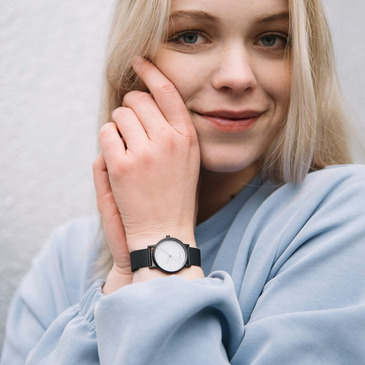 Mila: 27 - White Solar - Mesh Black Limited Edition 27mm